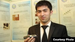 Uzbekistan - student of Tashkent State Technical University Sirojiddin Nasriddinov with his new invented mobil phone