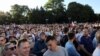 У Мінську тисячі людей прийшли на зустріч із Тихановською – після скасування мітингу