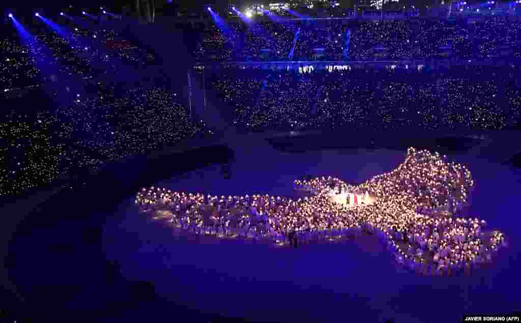 The IOC President Thomas Bach said the opening ceremony showed unity and harmony with a &quot;powerful message of peace.&quot;