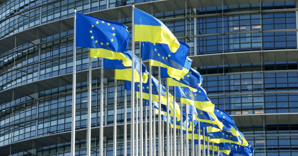 Стало відомо, що Євросоюз пропонує у новому пакеті санкцій проти РФ Стало відомо, що Євросоюз пропонує у новому пакеті санкцій проти РФ