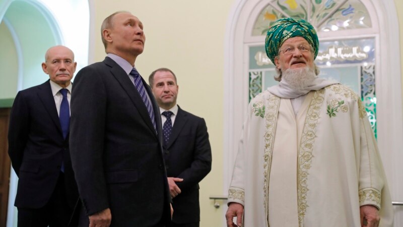 Муфтий РФ призвал отказаться от митингов из-за договора о границах между Чечней и Ингушетией