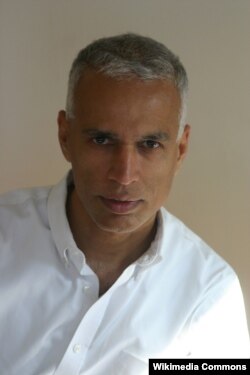 Manil Suri