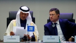 Міністр енергетики Саудівської Аравії принц Абдулазіз бен Салман Аль-Сауд та міністр енергетики Росії Олександр Новак під час зустрічі у Відні, 6 грудня 2019 року