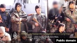 Скриншот видеообращения "казахстанского джихадиста в Сирии", размещенного 16 июля 2014 года на странице "ВКонтакте". 