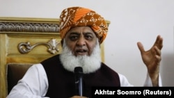 Maulana Fazlur Rehman (file photo)