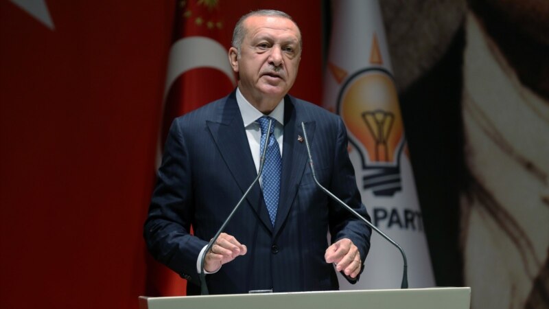 Ердоган: Турција е решена да го уништи терористичкиот коридор во Сирија
