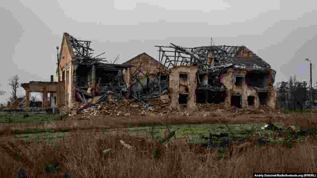 Just a few kilometers from Avdiyivka is the village of Pisky, largely destroyed by ongoing fighting.&nbsp;