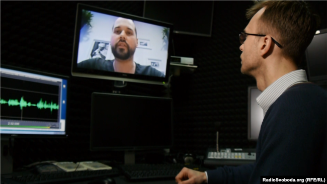 Журналист Андрей Дихтяренко общается с соучредителем LugusStudios Кевином Хелтерманом