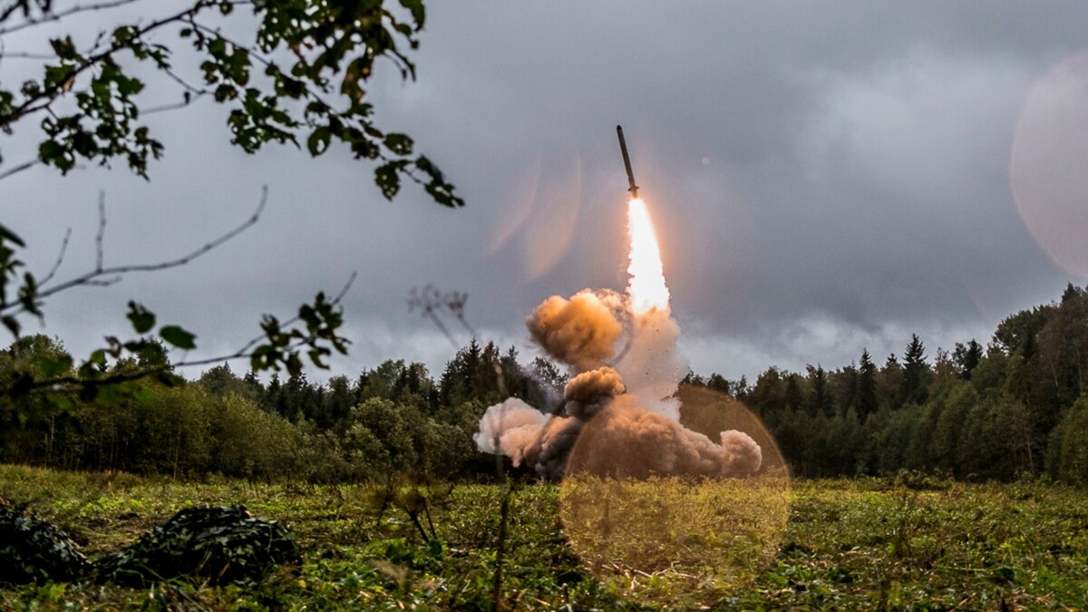 Росії складно зберегти темп атак на інфраструктуру України через виснаження арсеналу високоточної зброї