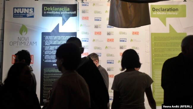 Jedan broj novinara u Srbiji se prošle godine organizovao i potpisao proglas o medijskim slobodama
