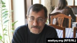 Правозащитник Евгений Жовтис.