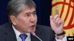 Алмазбек Атамбаев, президент Кыргызстана.