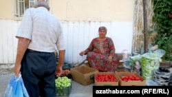 Aşgabat. Köçe söwdasy. Arhiw suraty