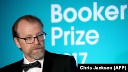 2017-ci il üçün Britaniyanın Man Booker mükafatını amerikalı George Saunders alıb
