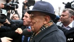 Former Turkish Army chief General Ismail Hakki Karadayi arrives at a courthouse in Ankara in January.