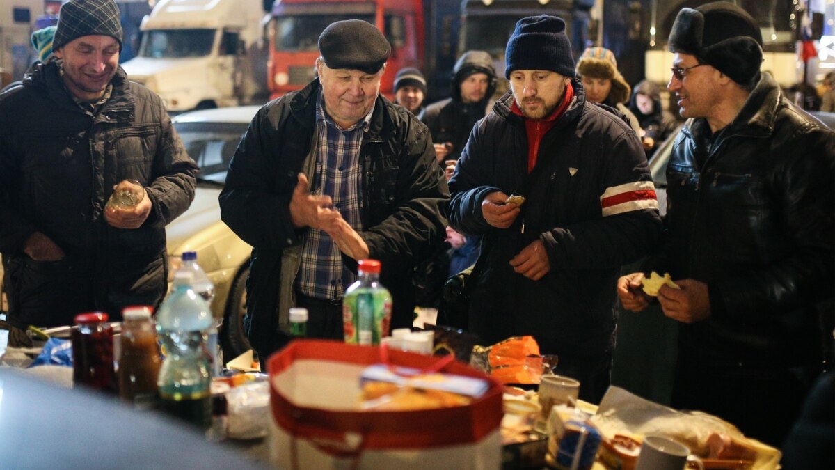 Они не остановятся»: протесты российских дальнобойщиков