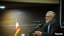اظهارات محمود حجتی در هفتمین گردهمایی کشت محصولات زراعی ایراد میشد
