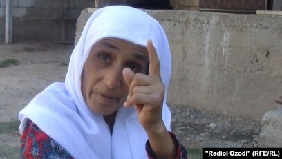 Орыс келіншегі құрбысын шақырып, күйеуін жалауға мәжбүрлеген