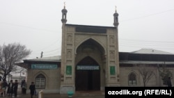 Мечеть «Чинор» в Андижане. 