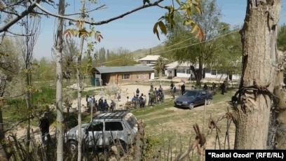 Students Pass Out, Tajik Officials Blame 'Faintheartedness'