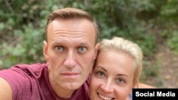 Алексеј и Јулија Навални, фотографија објавена на инстаграм