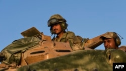 نیروهای ارتش ترکیه در تانکی در نزدیکی جرابلس