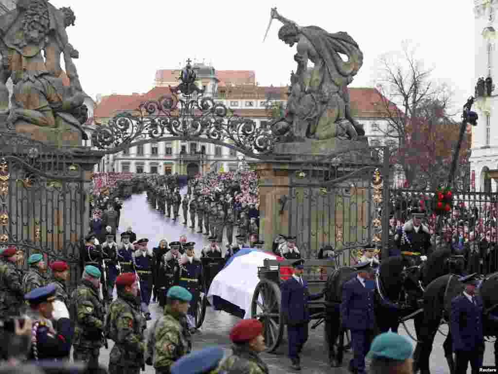 Prag, 21.12.2011. Foto: Reuters / Stoyan Nenov 