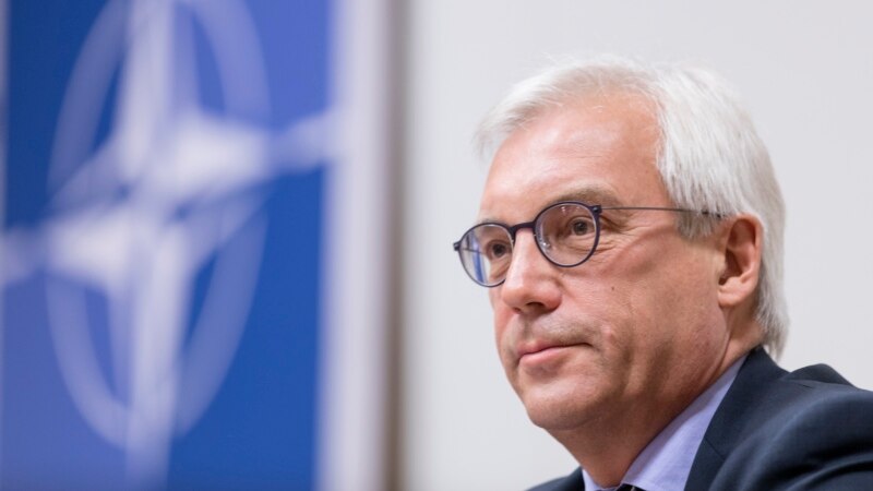 Русија предупредува на негативни последици од влезот на Македонија во НАТО