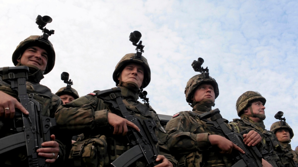 До лав Збройних сил Польщі долучилась «рекордна» кількість солдатів після вторгнення Росії в Україну