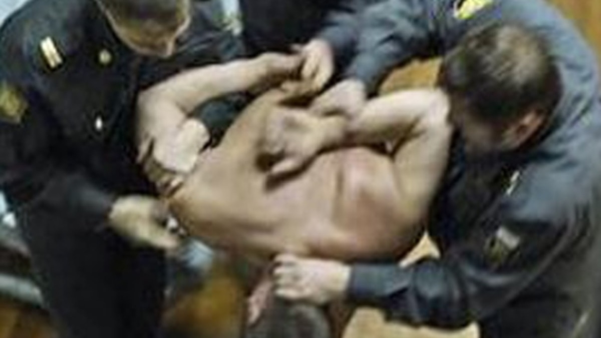 ЕСПЧ принял жалобу на пытки «ласточка» в полиции Казани (видео)