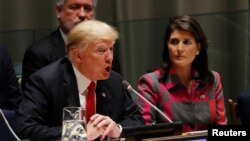 Donalad Trump sa američkom ambasadoricom Nikki Haley u UN 24. septembra 2018.