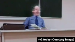 Скриншот видео об «уроке» о вреде либерализма в томской школе. 