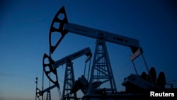 Russia's government is moving to reduce dependence on oil and gas revenues