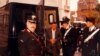 Італьянская паліцыя затрымлівае аднаго з босаў мафіі Сальваторэ «Тота» Рыіна, Палерма, Сыцылія, студзень 1993