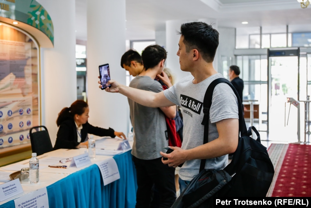 Корттағы ең әдемі секс көріністері