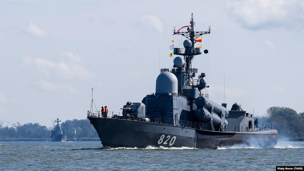Around 3,500 soldiers and up to 40 ships and boats will take part in the drills. (file photo)