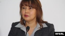 Жәмила Жәкішева баспасөз-мәслихатында. Алматы, 29 қазан, 2009 жыл.