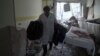 Наслідки обстрілу дитячої лікарні та пологового будинку в Маріуполі, 9 березня 2022 року