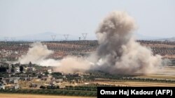 تصویری از حملات هوایی به ادلب در روز ۲۷ مه