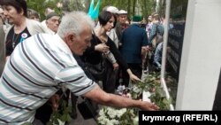 Відкриття пам'ятного знака жертвам геноциду кримськотатарського народу 1944 року в Севастополі, 18 травня 2019 року