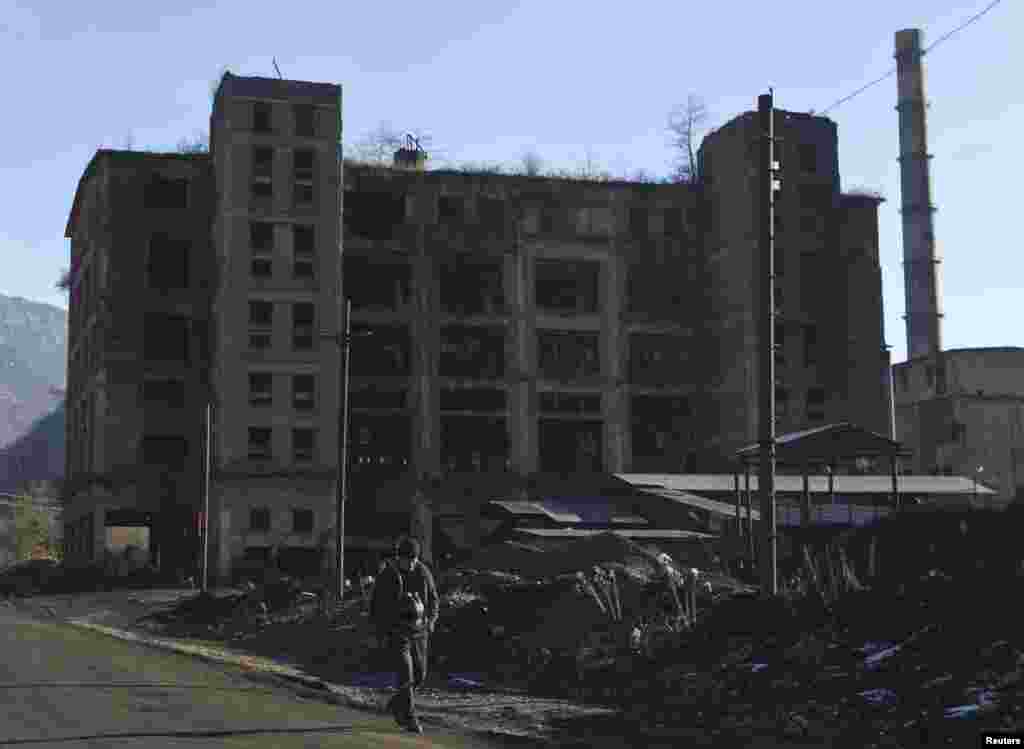 An abandoned ore-mining and -processing factory in the town of Tkvarcheli