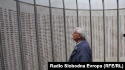 Spomen obilježje ubijenim logorašima u Omarskoj, Keratermu i Trnopolju