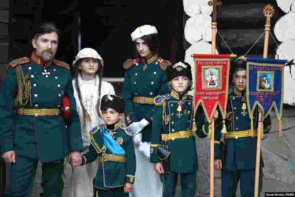 Pilgrims in Tsarist-style uniforms. Tsarist history is a complex topic in modern Russia. Celebration of the royal family was repressed during the Soviet era, and Moscow still has a subway station, Voikovskaya, named after a Bolshevik leader allegedly involved in the execution of the Romanovs...