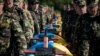 Погибших в боях в Украине хоронит «Черный тюльпан»