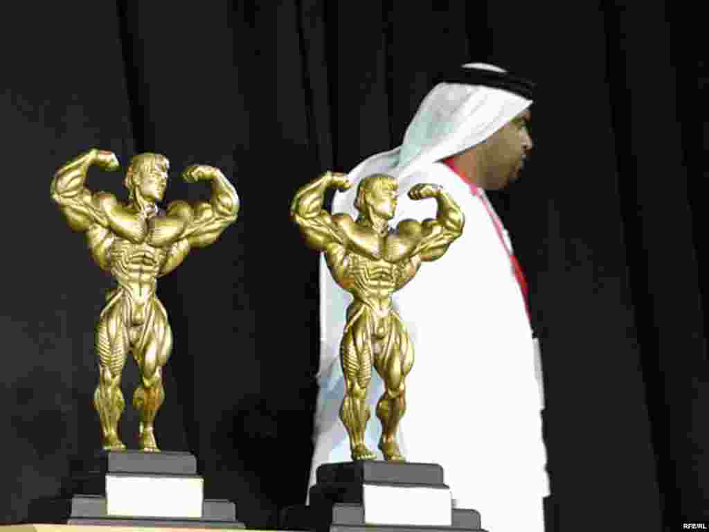 UAE -- International bodybuilding contest in Dubai, Jan2008