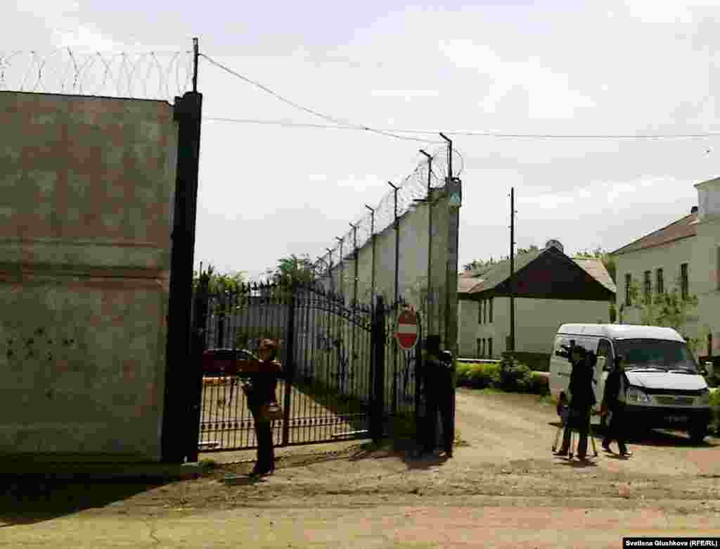 A gate of the National Security Committee detention facility outside of which an "unshelled explosive" in a car killed two unidentified men on May 24. 