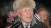 23 декември 1986 г. Андрей Сахаров се връща в Москва след 6-годишно заточение в Горки