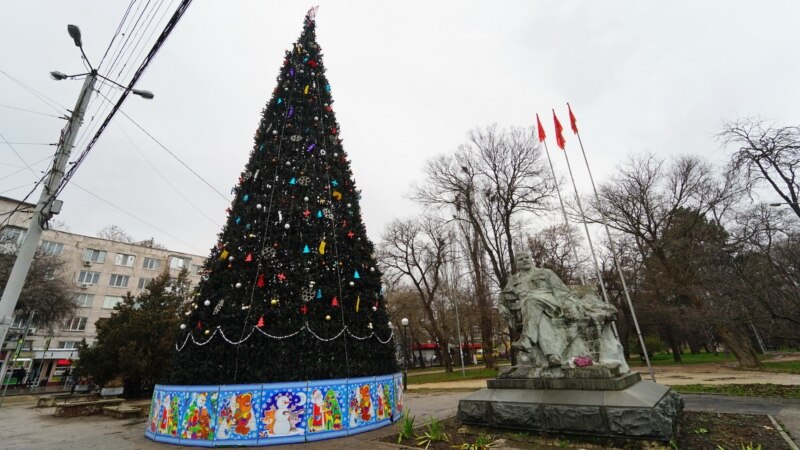 Багатодітним родинам дозволили безкоштовно паркуватися в Сімферополі на свята