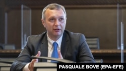 Указ про це 27 квітня був оприлюднений на сайті голови держави