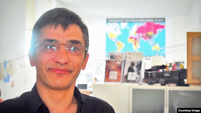 رضا معینی، مسئول «میز افغانستان و ایران» سازمان گزارشگران بدون مرز